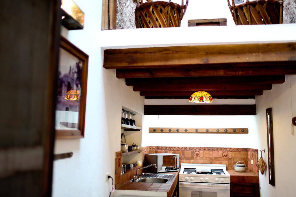 Bed and Breakfast Casa Correo Альенде Экстерьер фото
